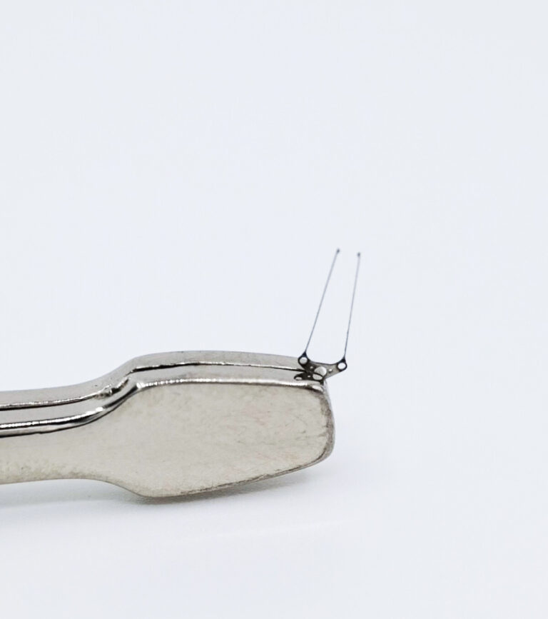 sautoir horlogerie en en alliages métalliques amorphes